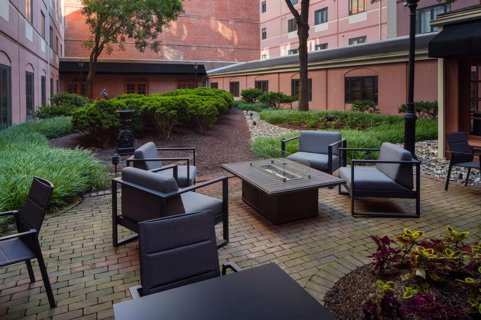 The Inn at Henderson's Wharf, an Ascend Collection Hotel photo 20