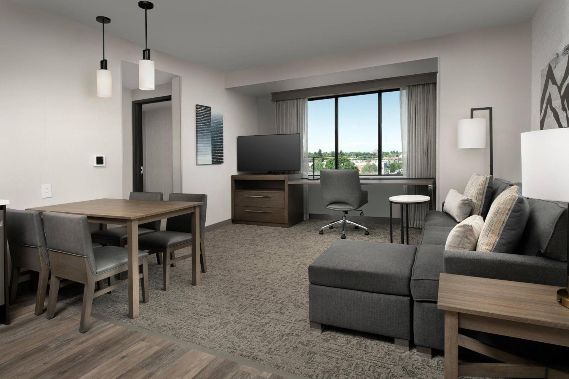 Residence Inn by Marriott Bozeman Downtown photo 9