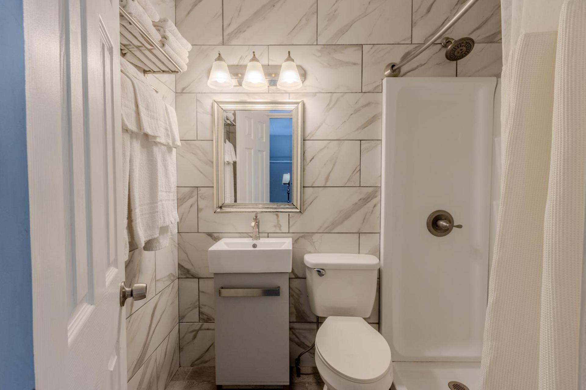 Shark Reef Resort Motel & Cottages photo 18
