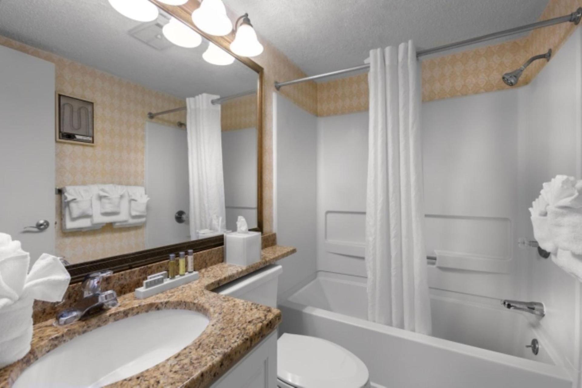 The Strand - A Boutique Resort photo 56