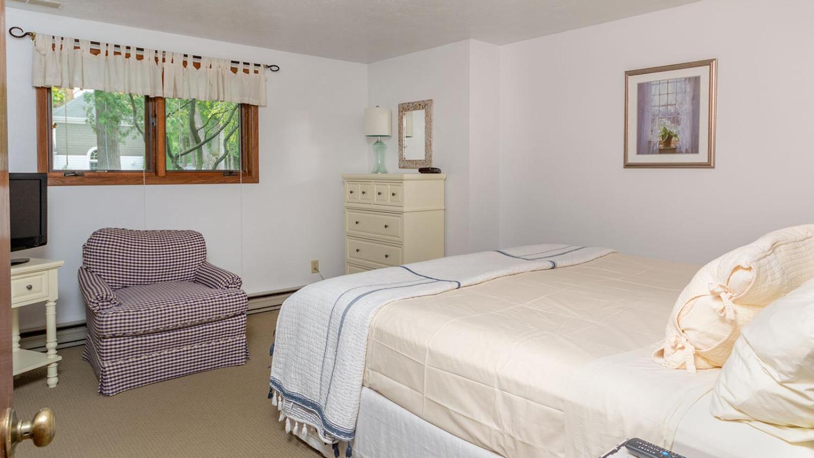 Harbor Guest House photo 13