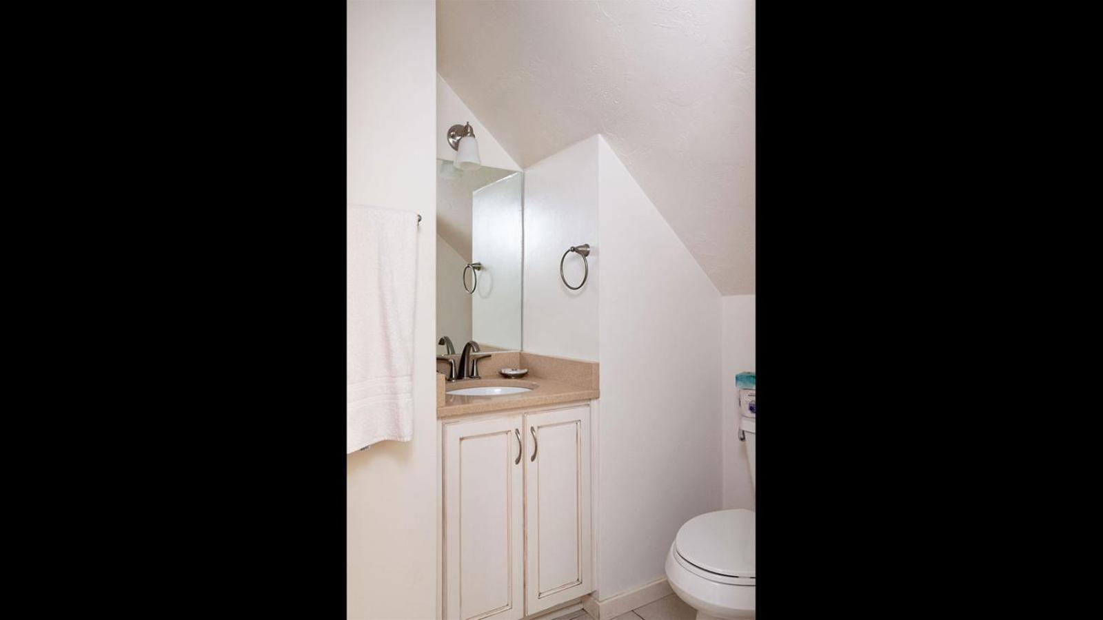 Harbor Guest House photo 37