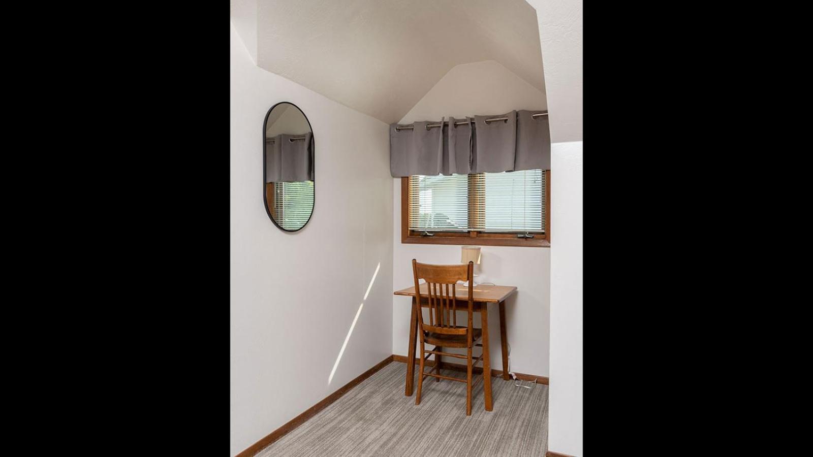 Harbor Guest House photo 69