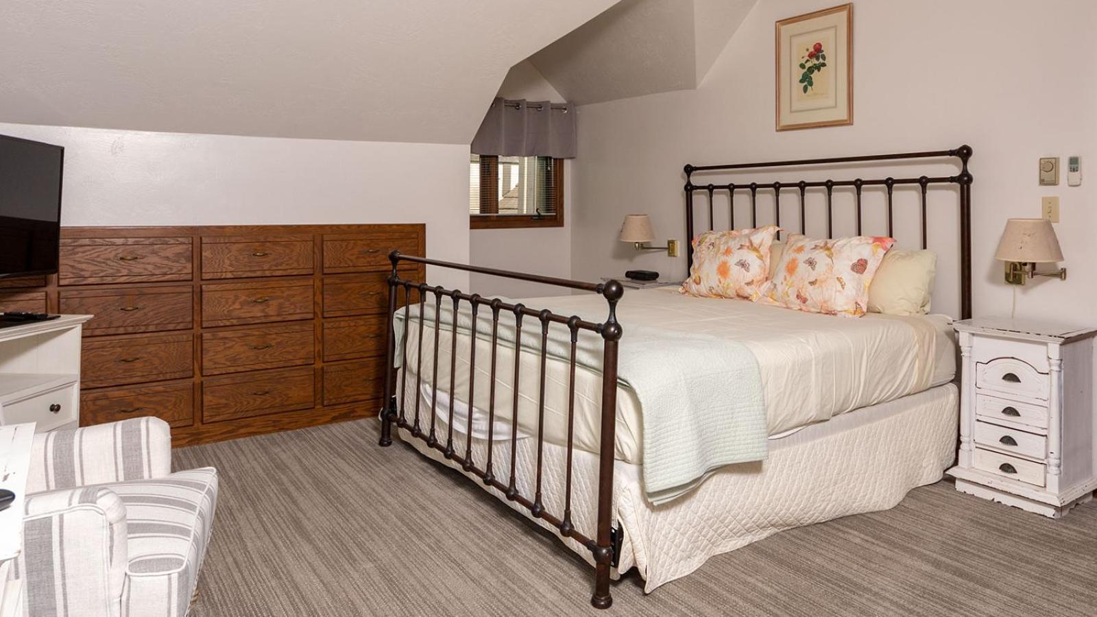 Harbor Guest House photo 64
