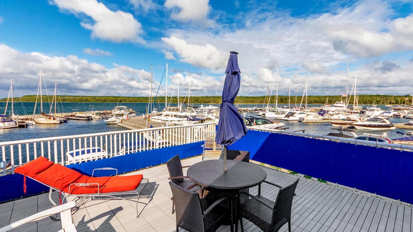 Harbor Guest House photo 94