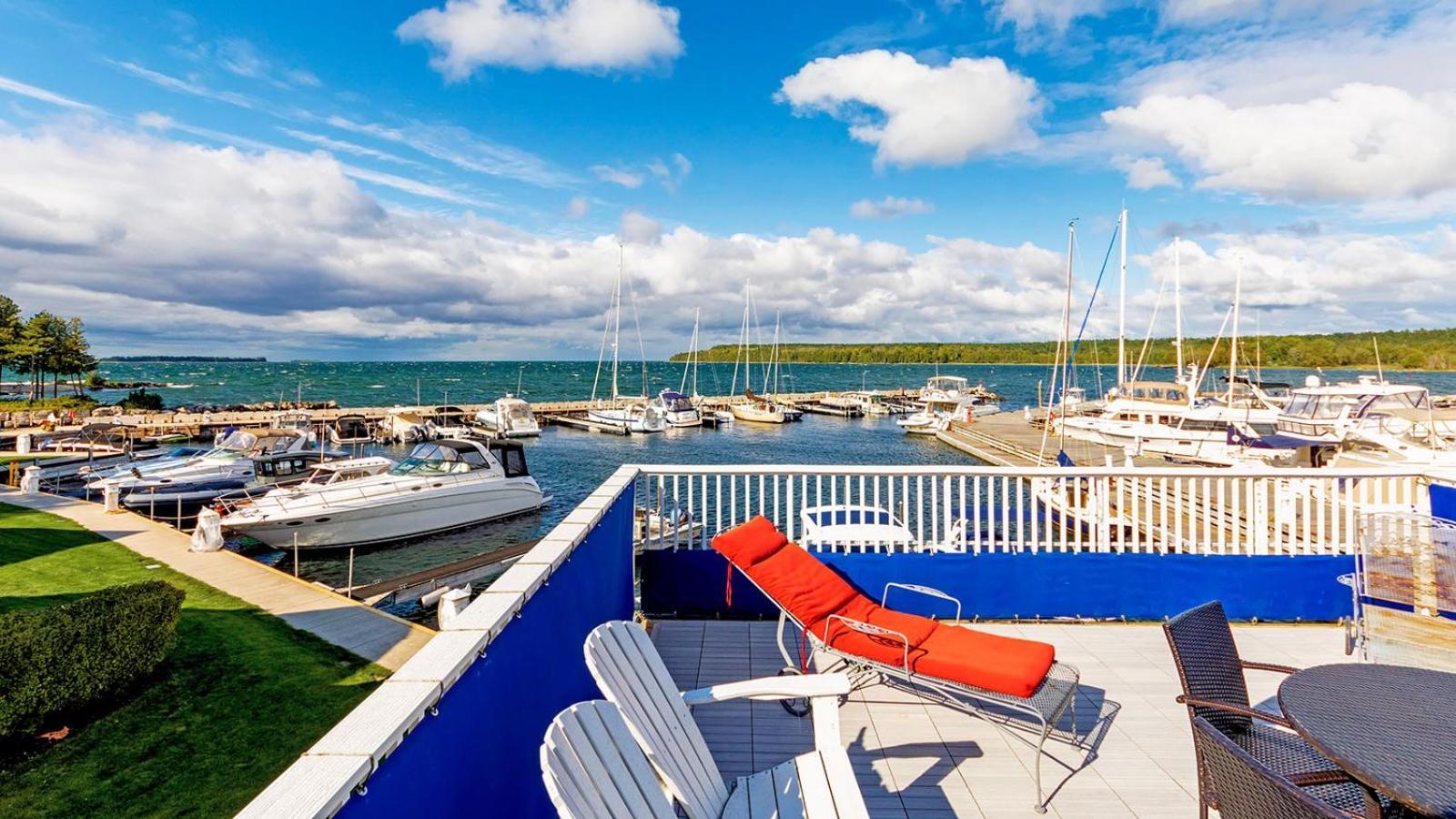 Harbor Guest House photo 93