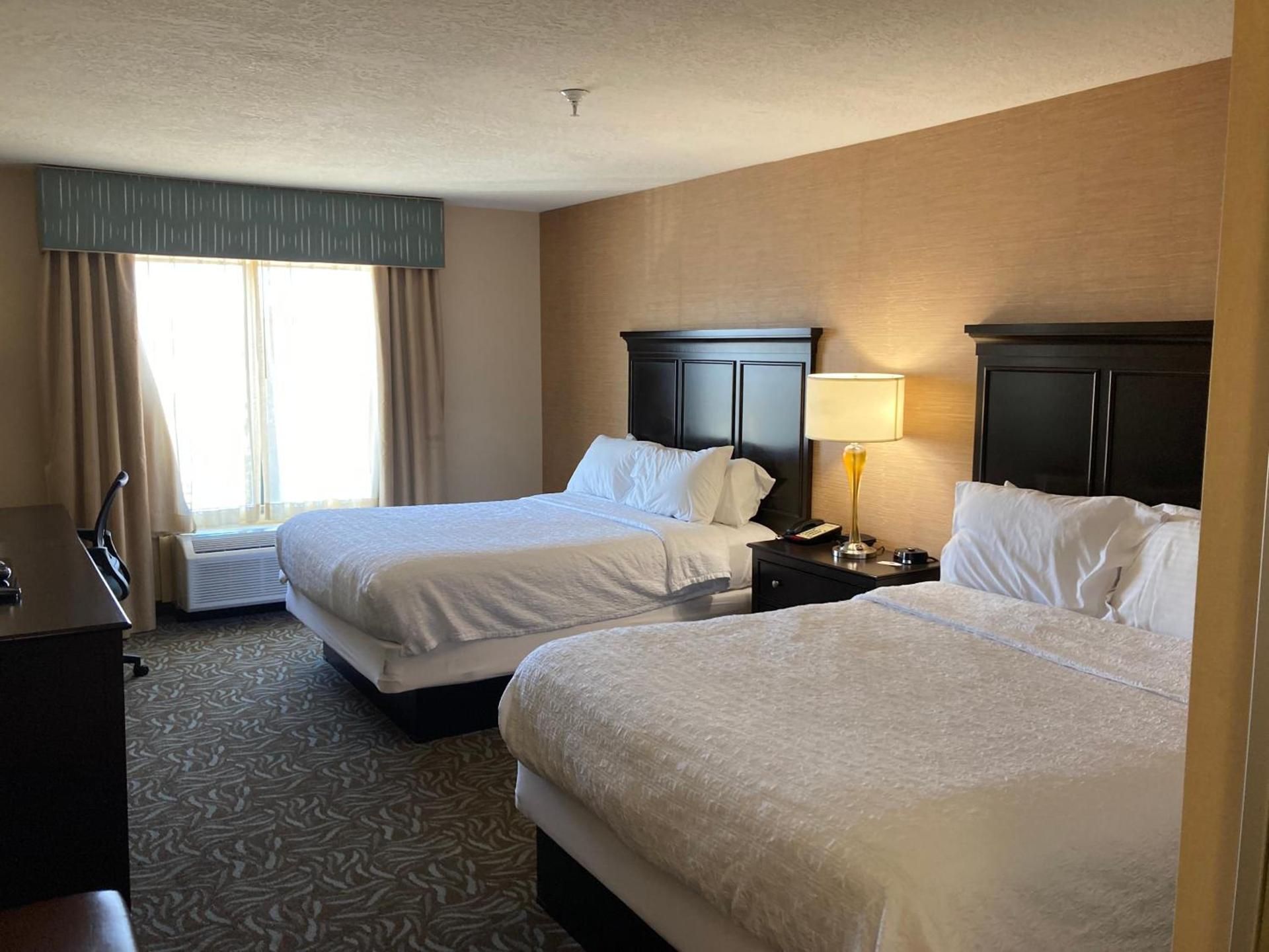 Hampton Inn & Suites Carlsbad photo 33