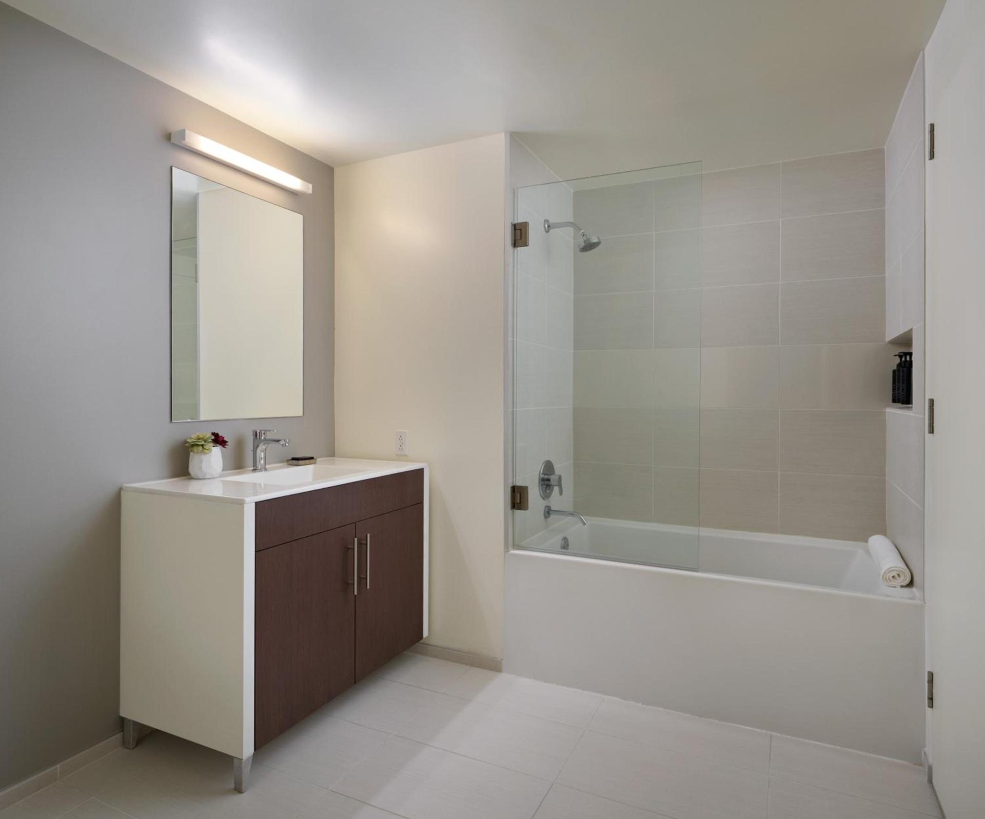 AKA West Hollywood photo 28