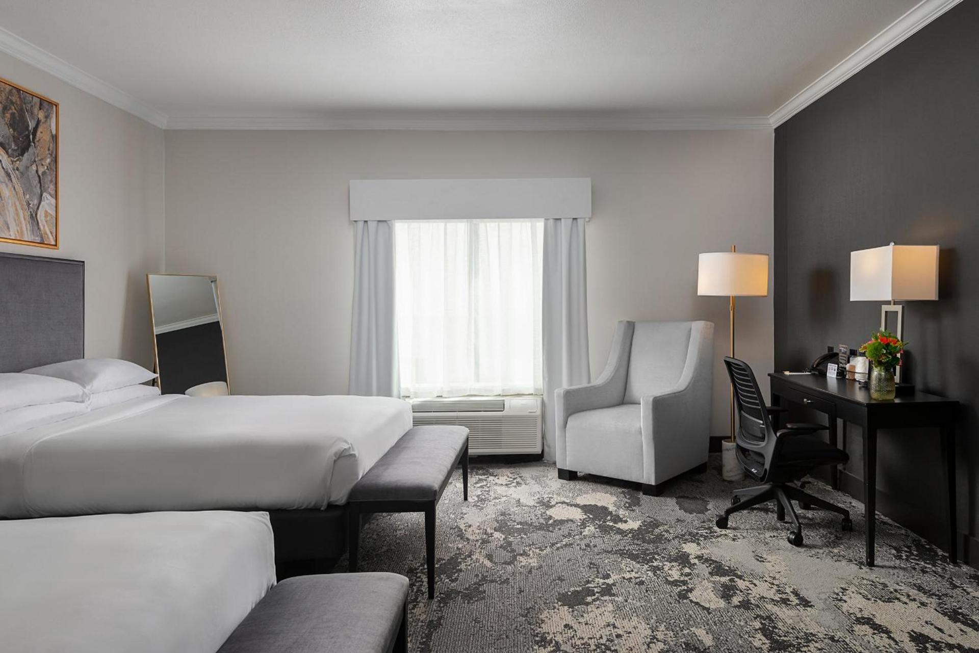 Champions Club and Hotel, Houston Westchase photo 43