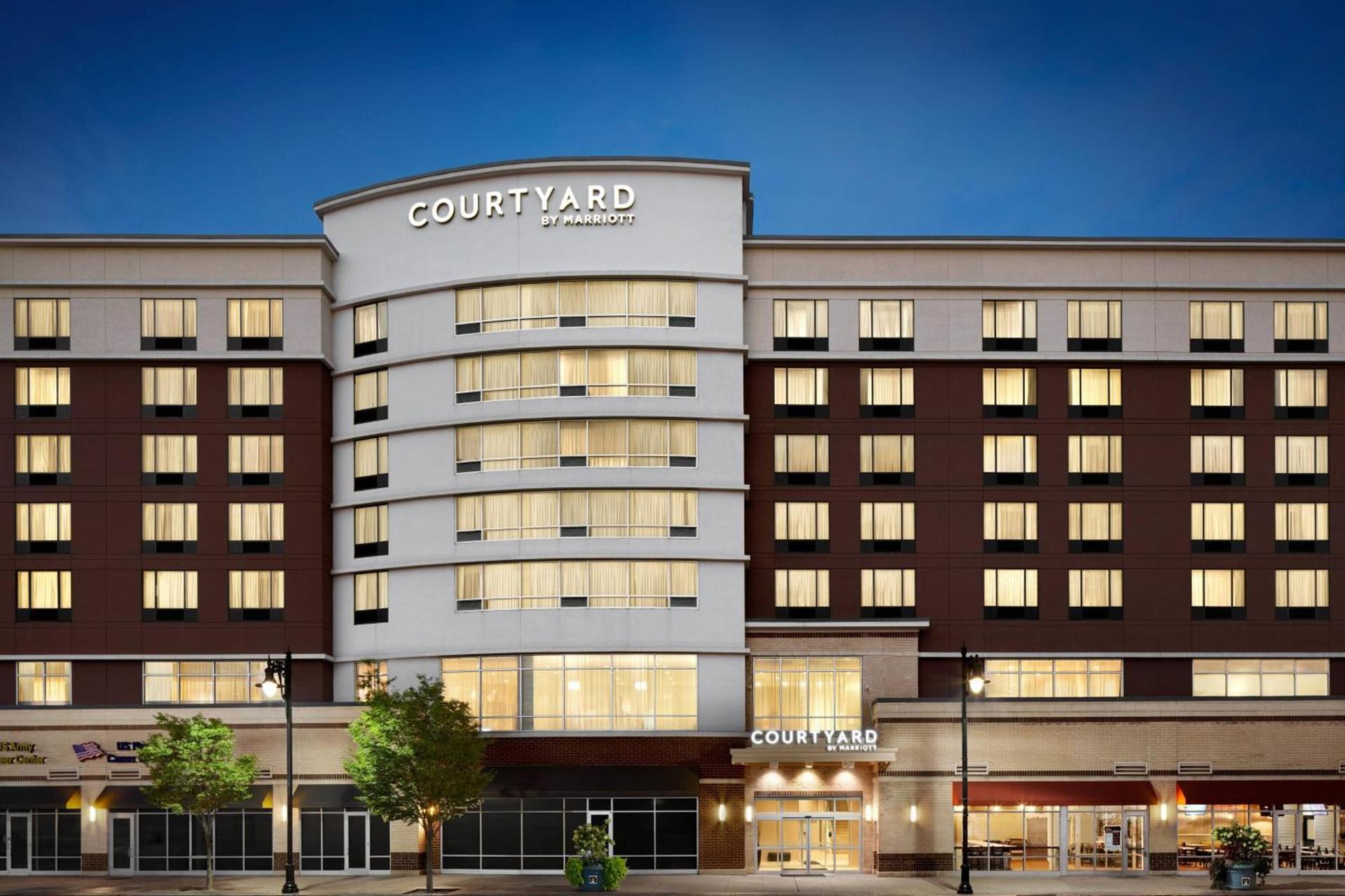Courtyard by Marriott Newark Downtown photo 3