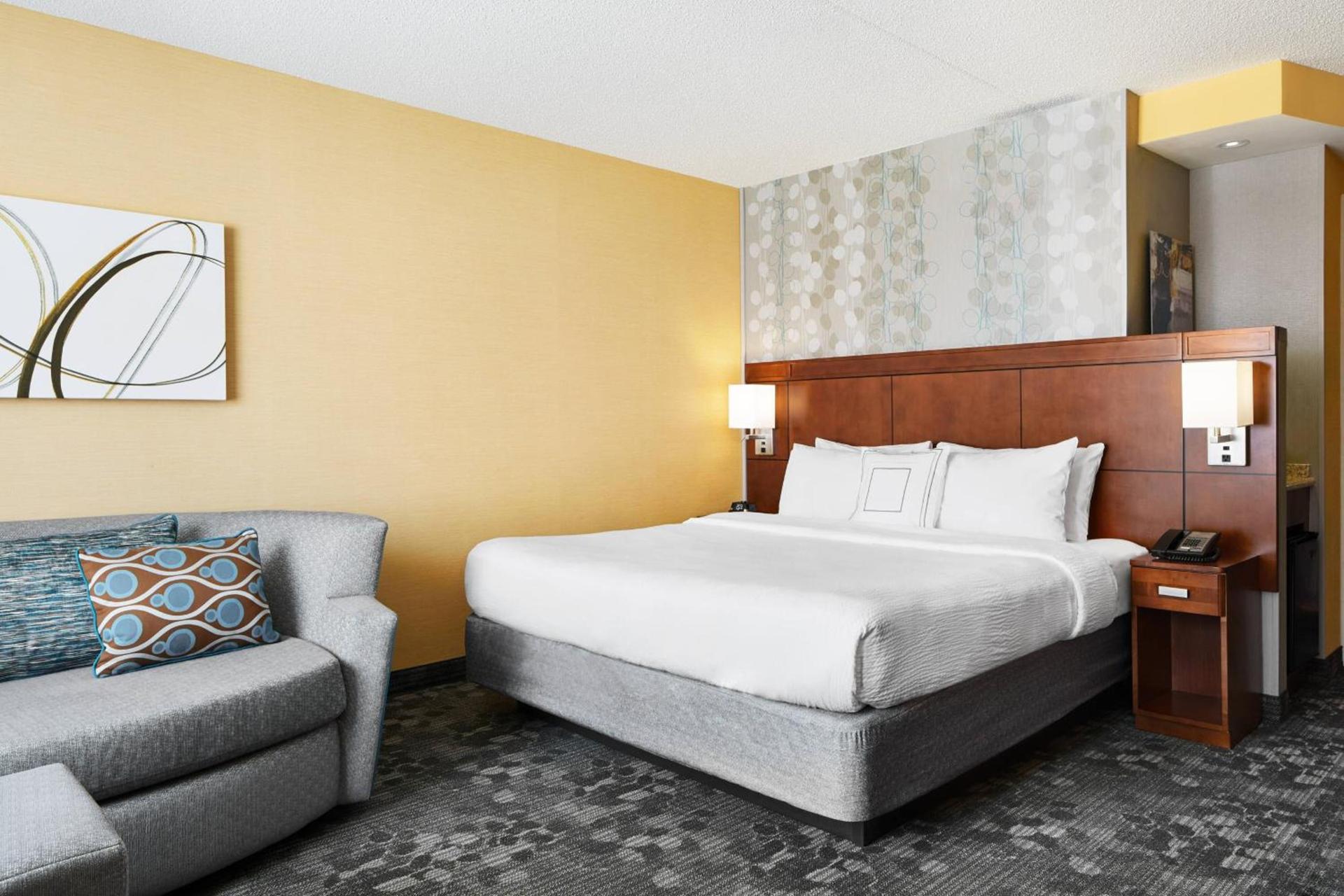 Courtyard by Marriott Newark Downtown photo 13