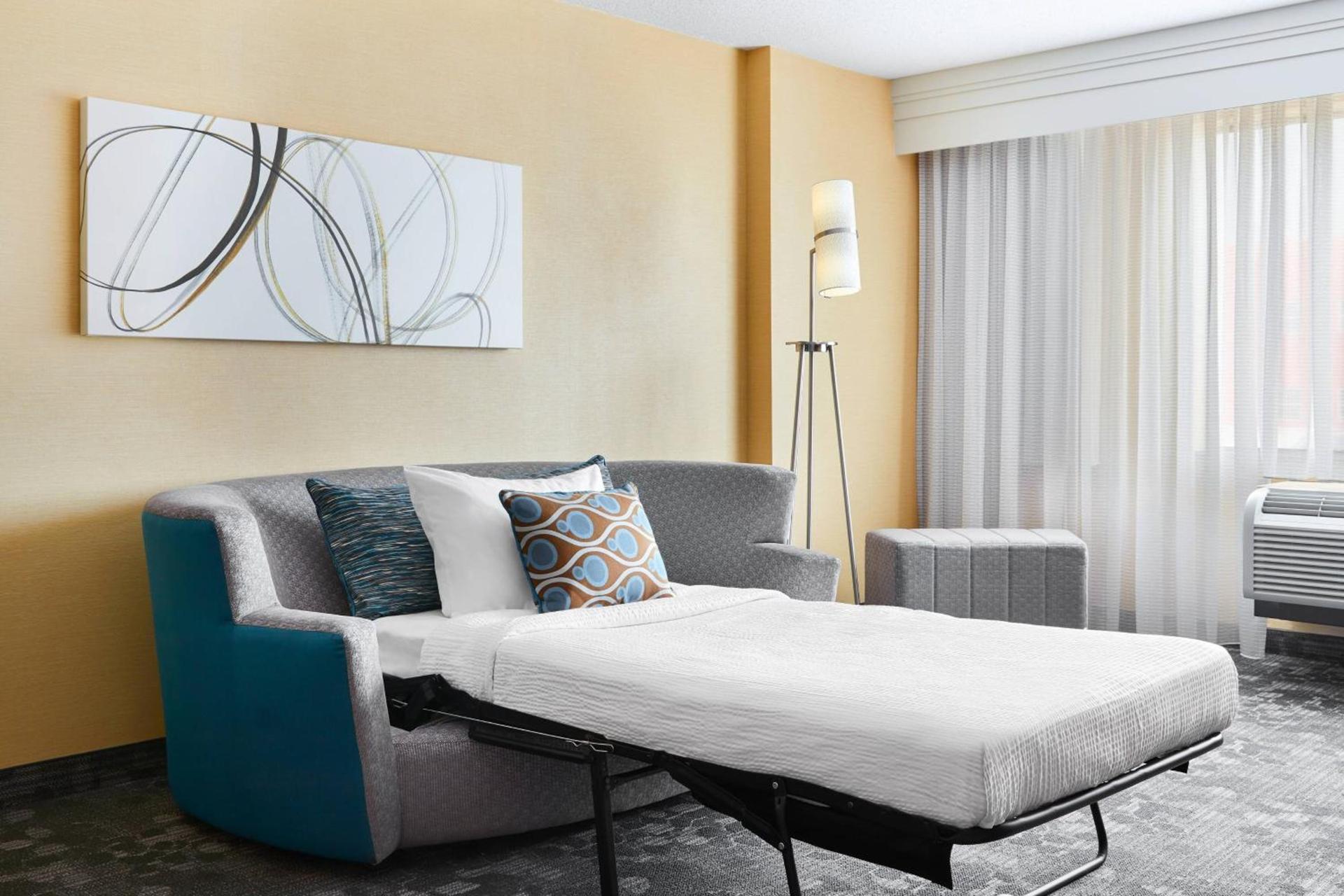 Courtyard by Marriott Newark Downtown photo 16