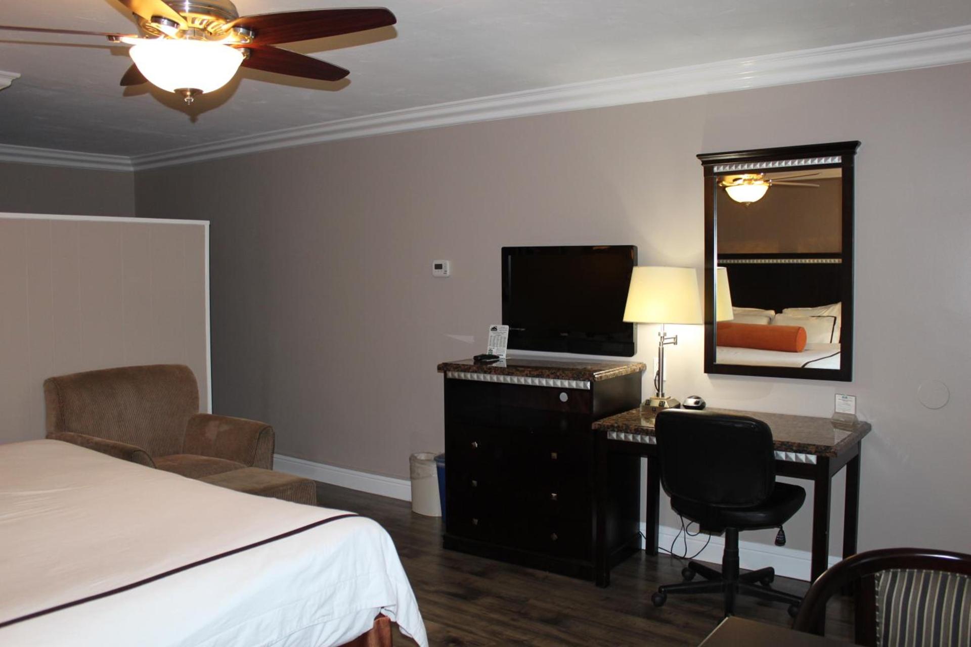 Quality Inn & Suites Santa Maria photo 86