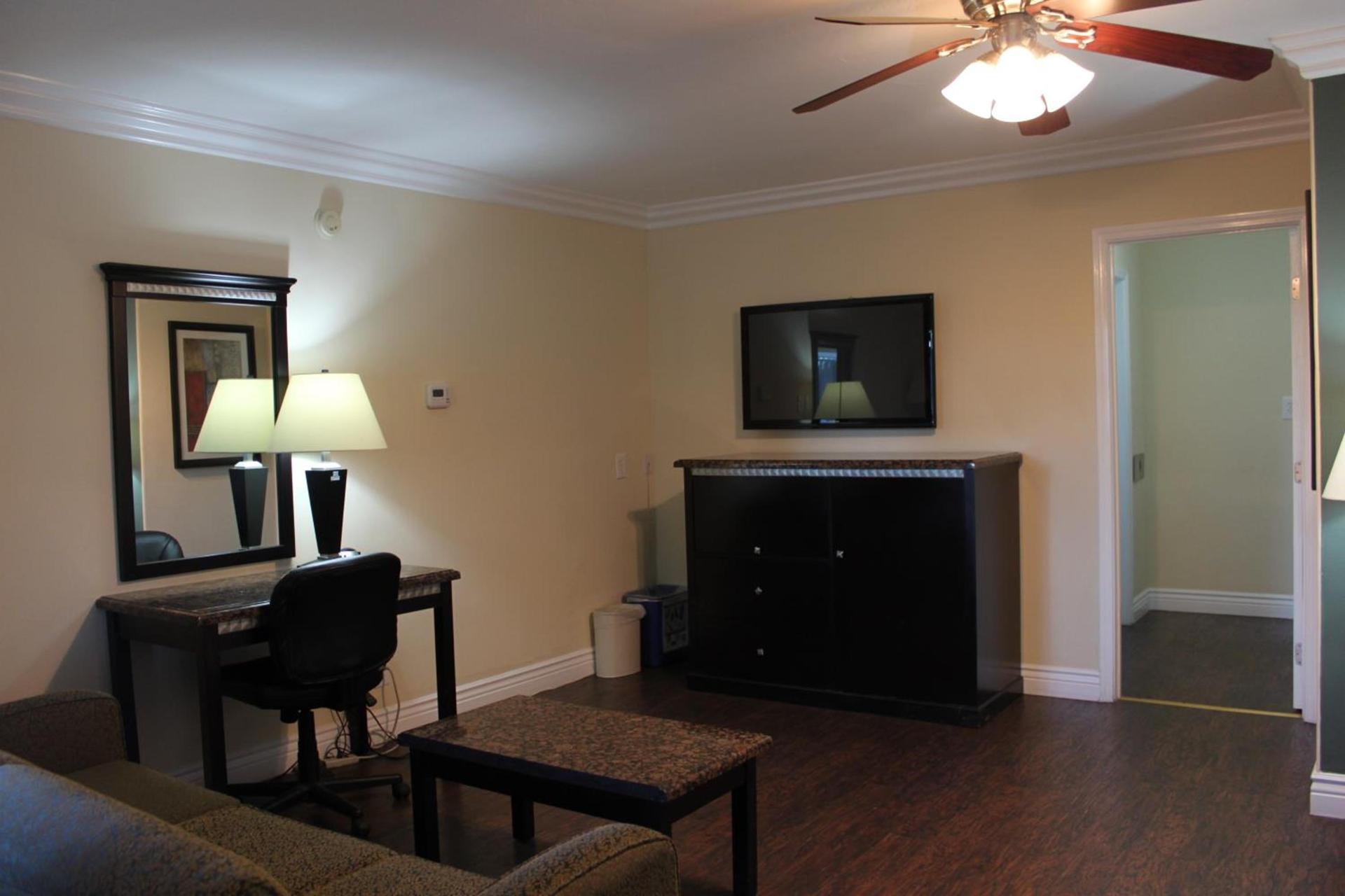 Quality Inn & Suites Santa Maria photo 70