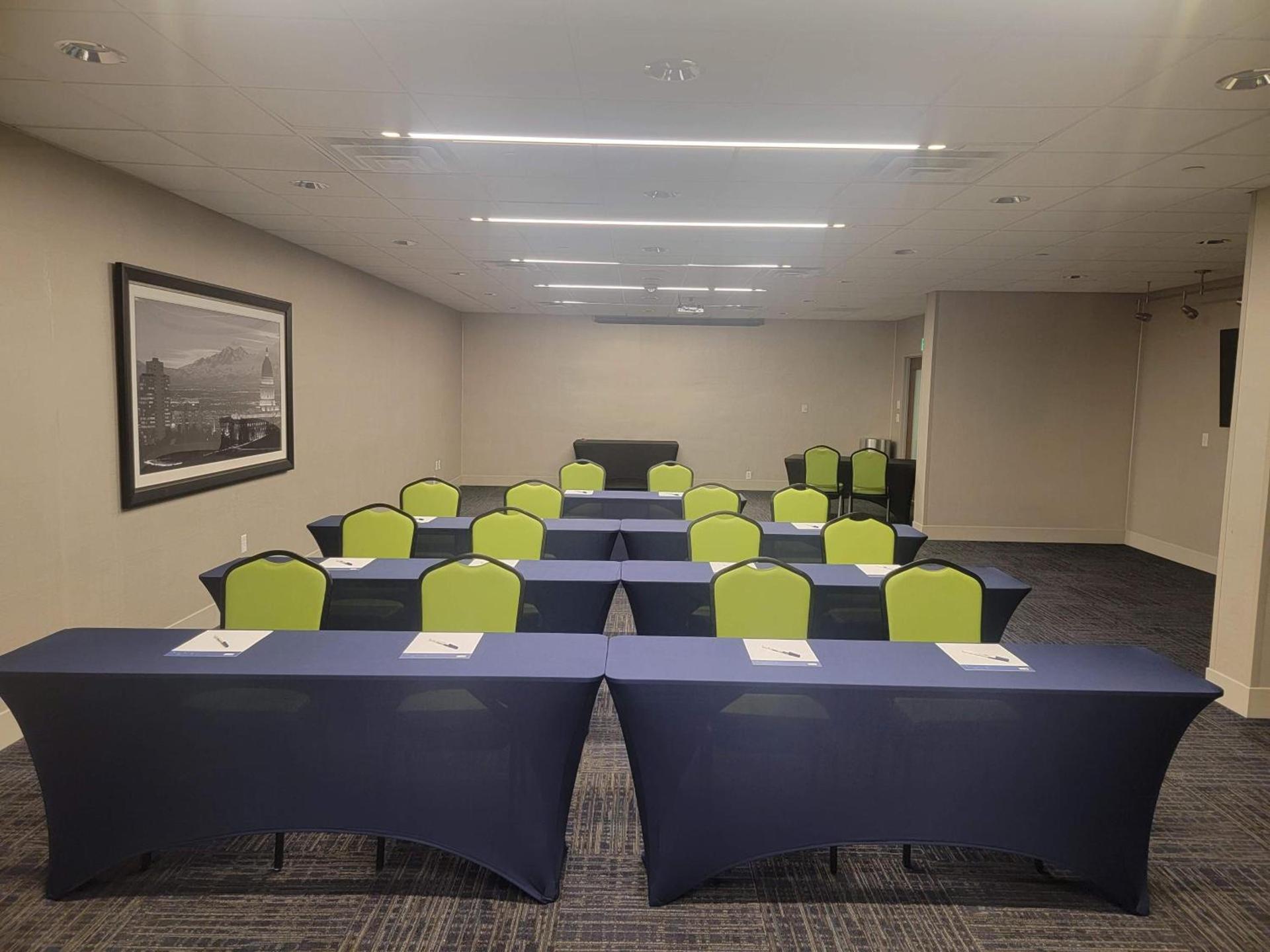 Holiday Inn Express Salt Lake City Downtown by IHG photo 41