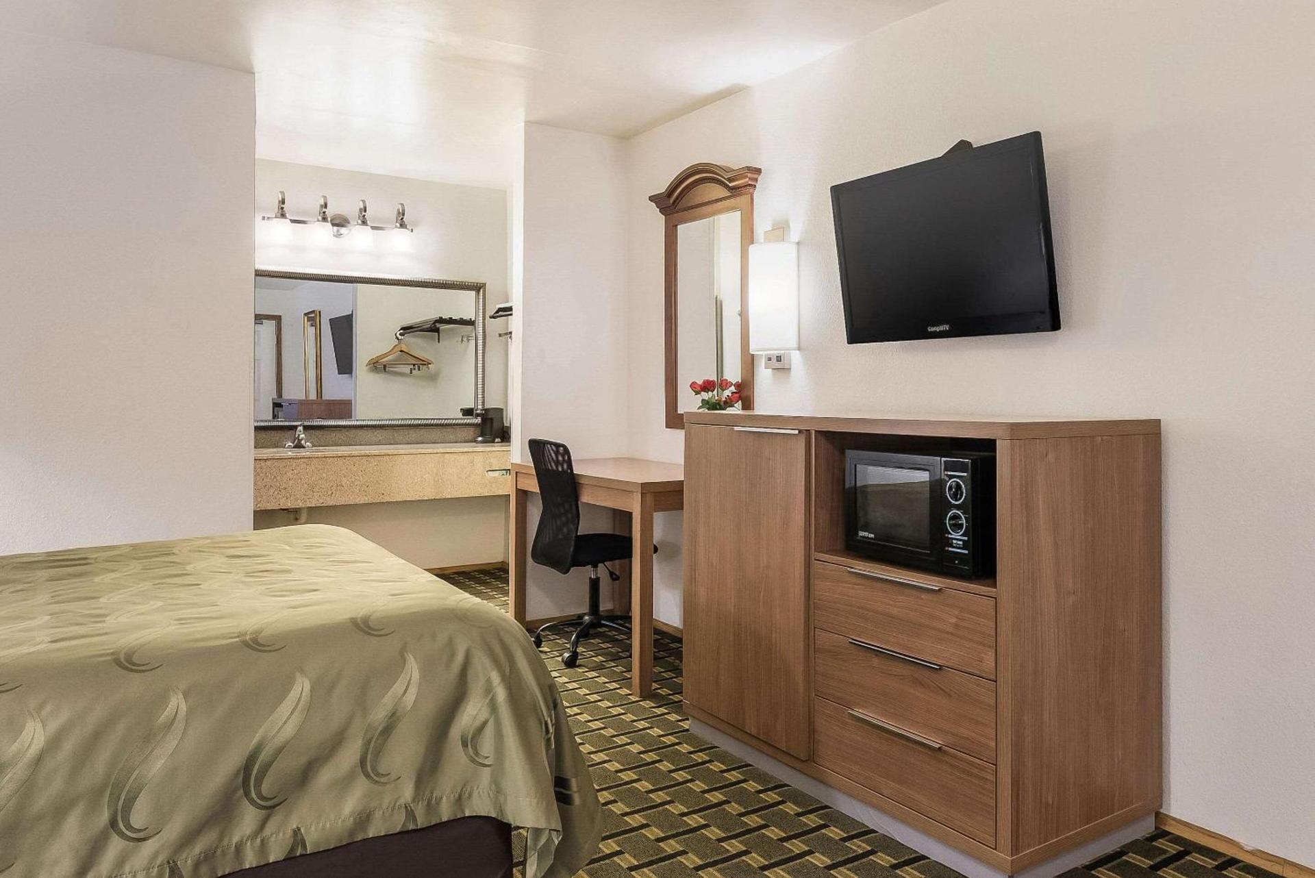 Quality Inn Near Fort Hunter Liggett photo 18