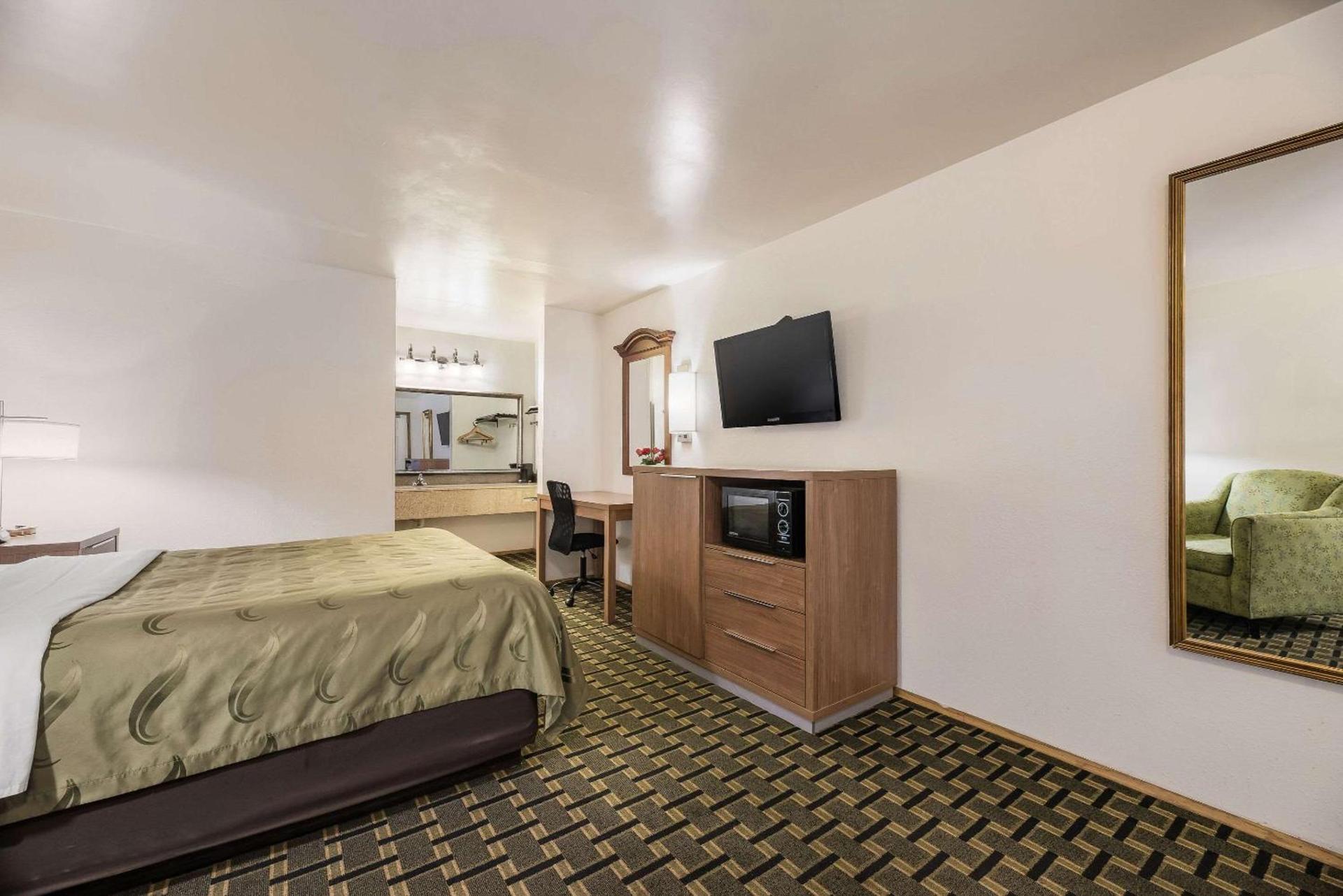Quality Inn Near Fort Hunter Liggett photo 19