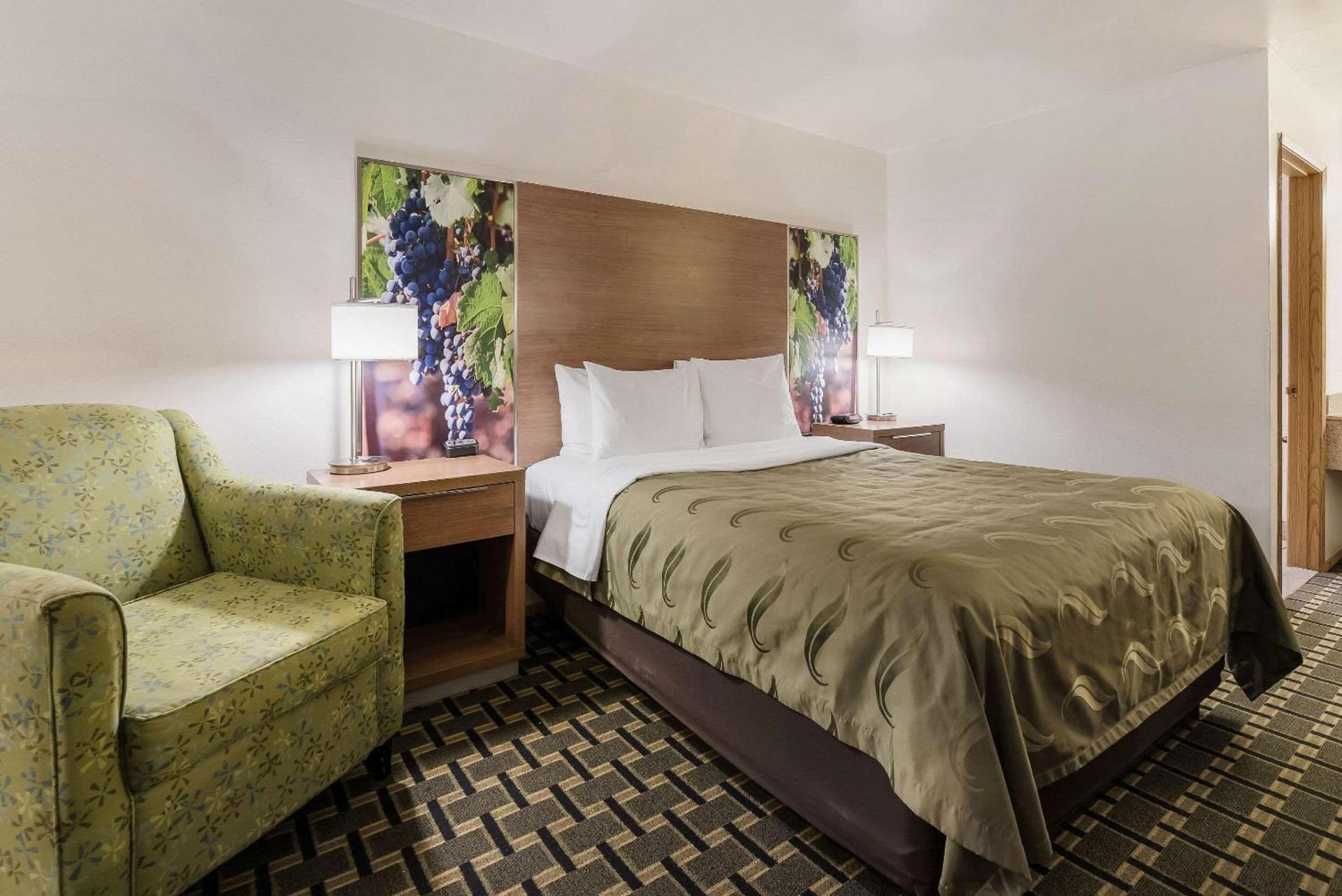 Quality Inn Near Fort Hunter Liggett photo 17