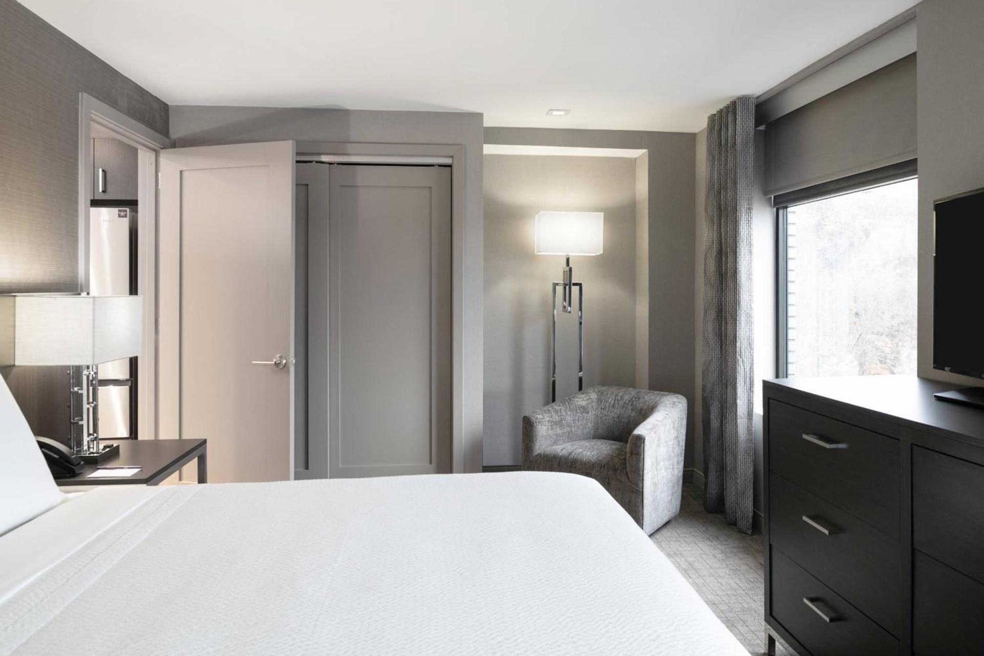 Residence Inn by Marriott Weehawken photo 23