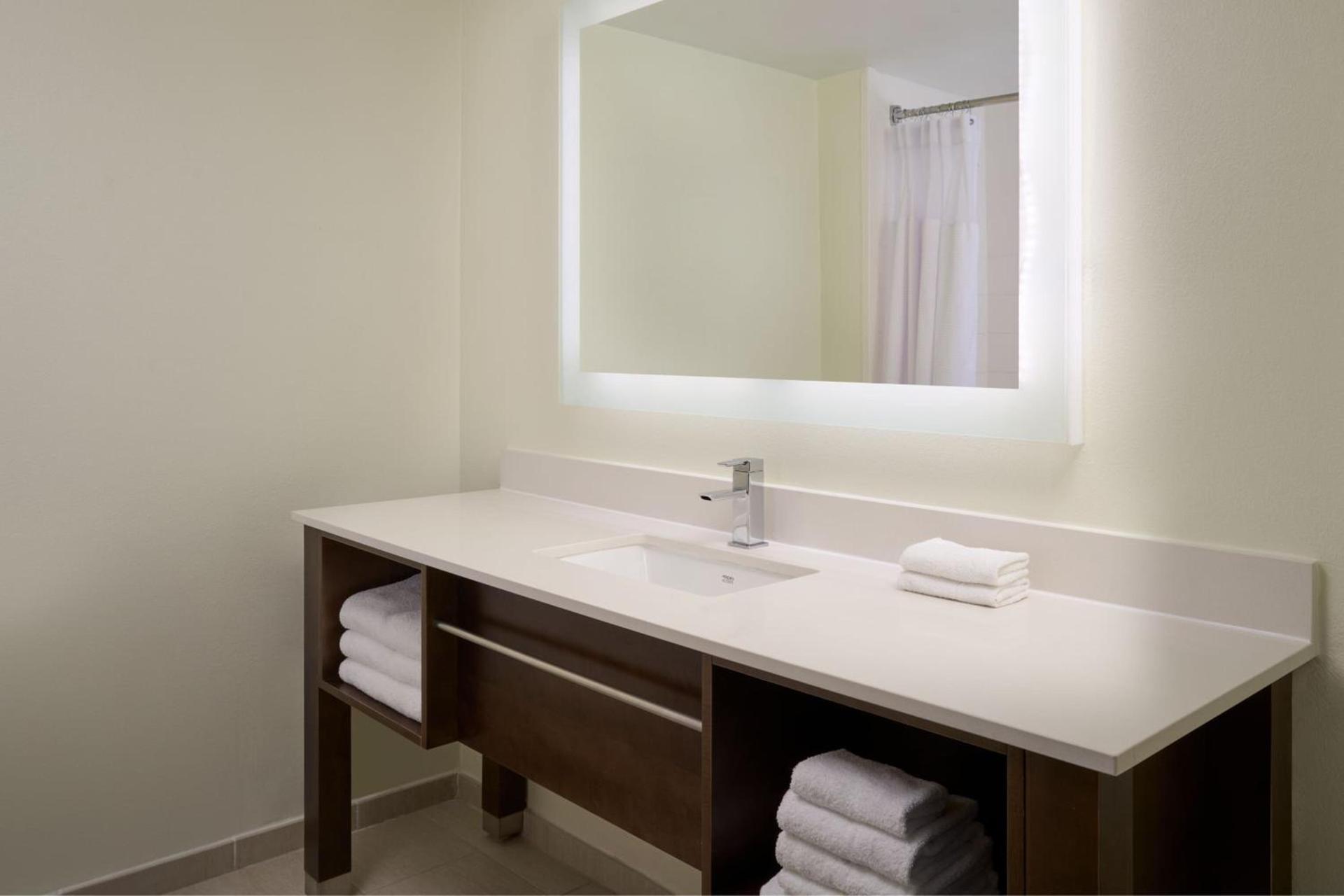 Delta Hotels by Marriott West Palm Beach photo 13