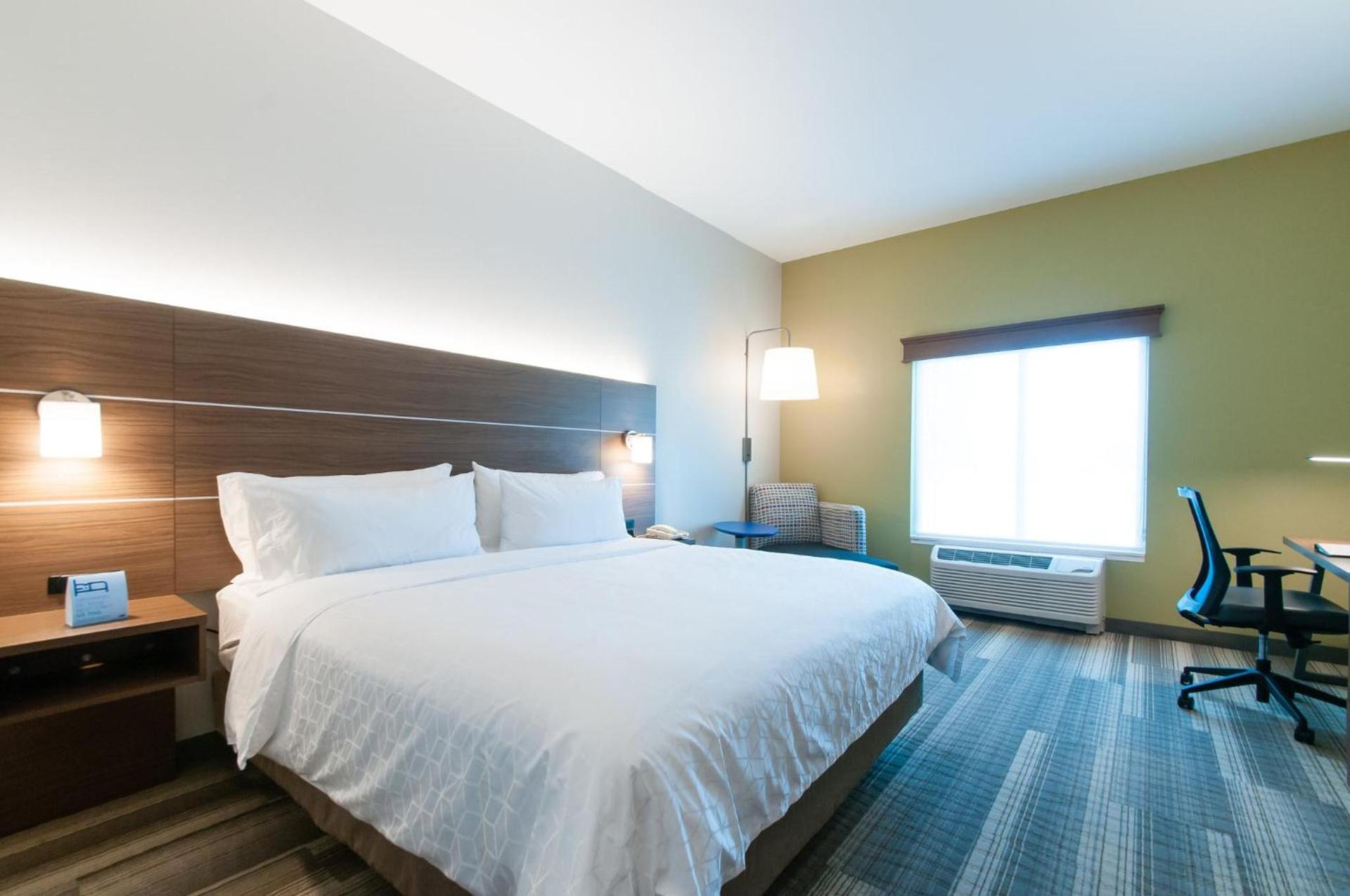 Holiday Inn Express Hotel & Suites Hagerstown by IHG photo 29