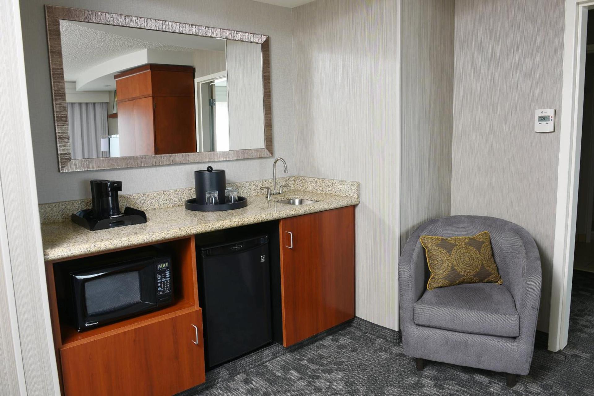 Courtyard By Marriott Sioux Falls photo 15