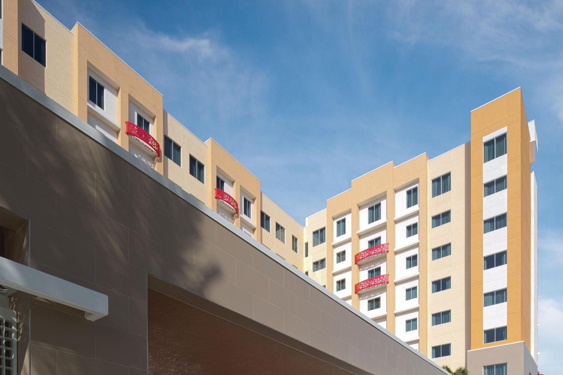 Residence Inn by Marriott West Palm Beach Downtown photo 2