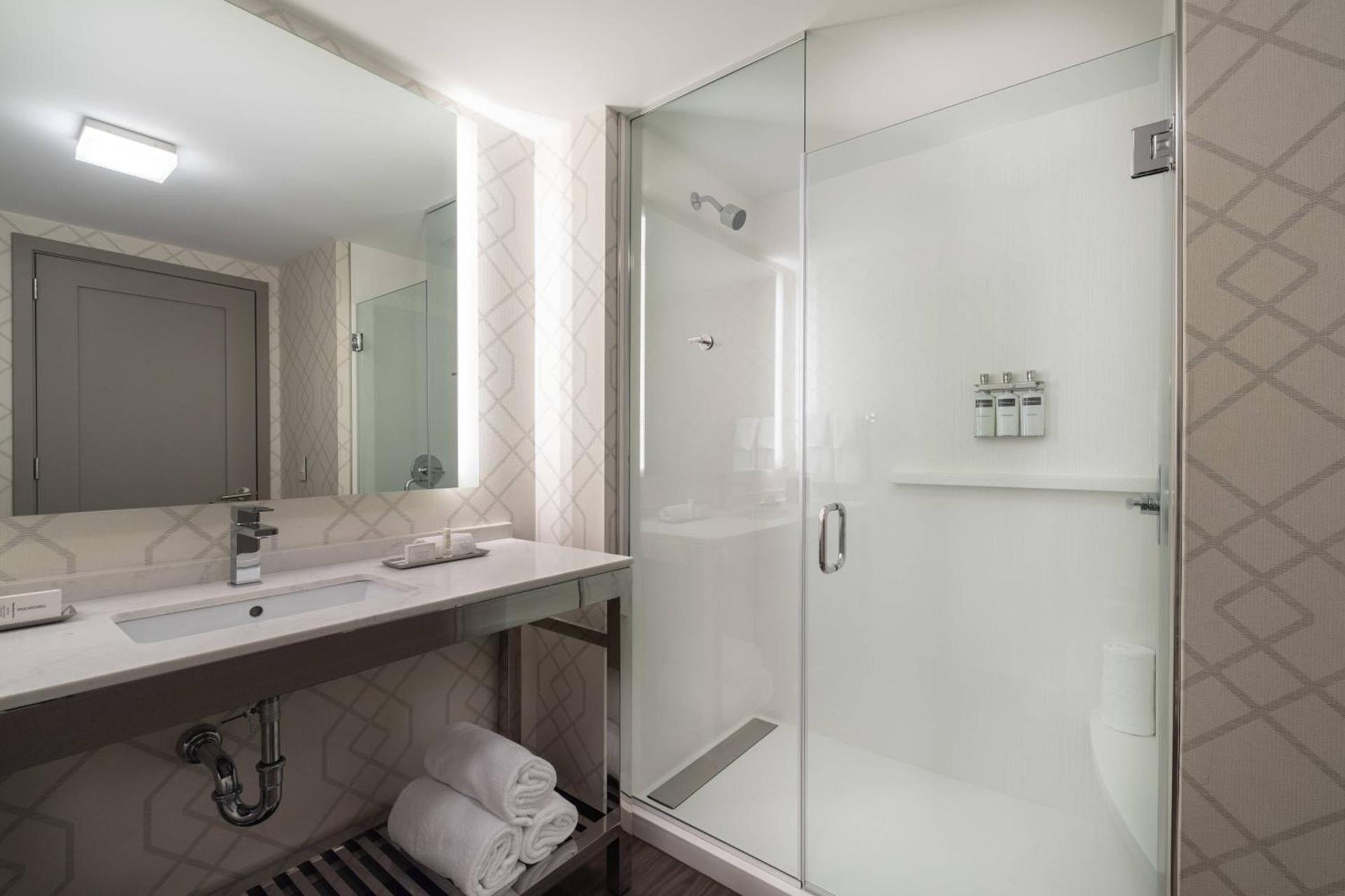 Residence Inn by Marriott Weehawken photo 41