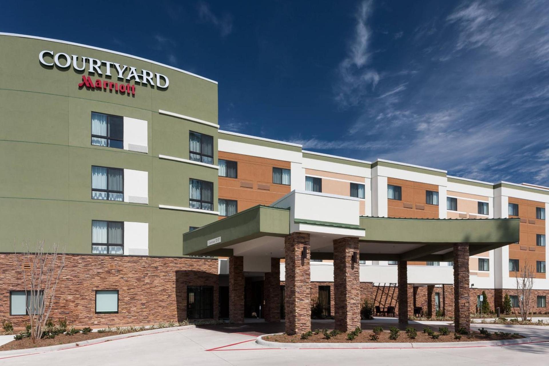 Courtyard by Marriott Houston North/Shenandoah photo 29