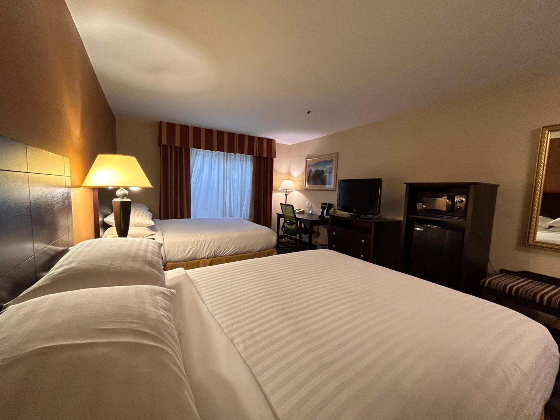 Express Inn Leesville Ft Johnson, SureStay Collection by Best Western photo 21