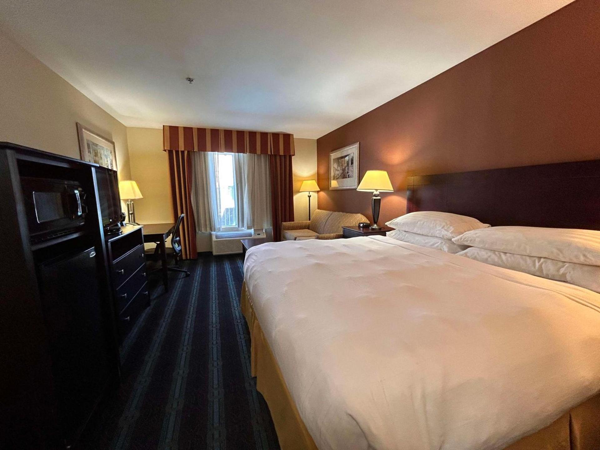 Express Inn Leesville Ft Johnson, SureStay Collection by Best Western photo 32
