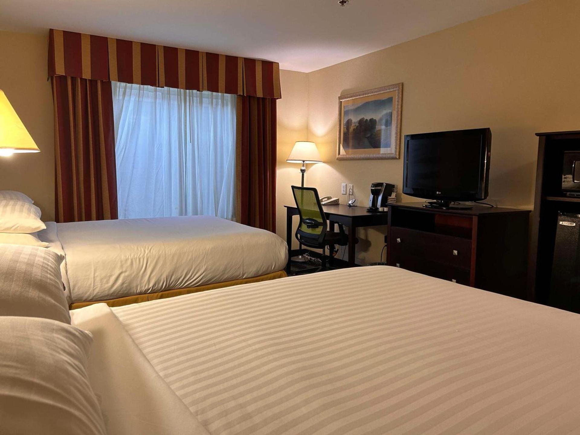 Express Inn Leesville Ft Johnson, SureStay Collection by Best Western photo 22