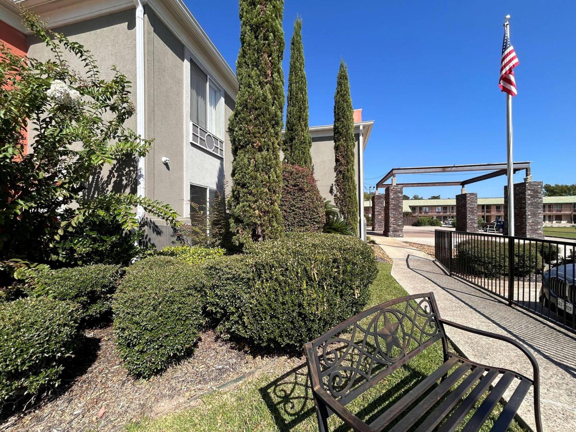 Express Inn Leesville Ft Johnson, SureStay Collection by Best Western — hotel in Leesville