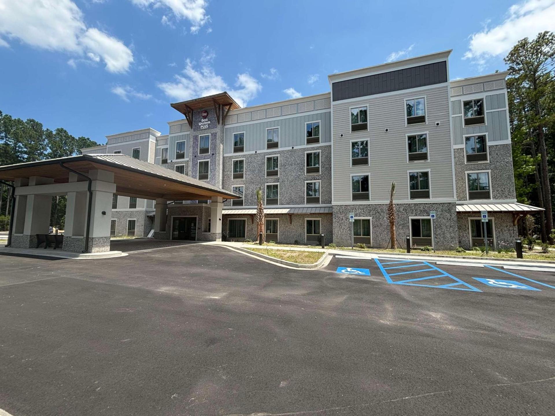 Best Western Plus Bluffton/Hilton Head Hotel — hotel in Bluffton