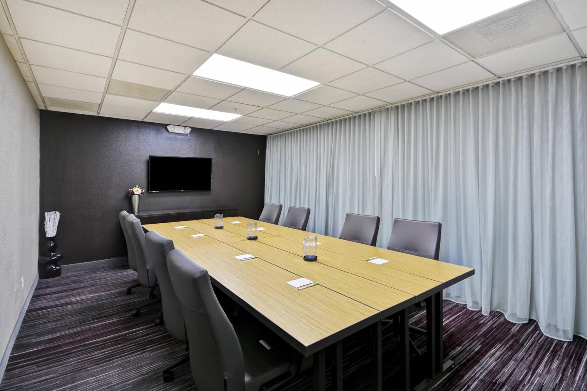 Courtyard by Marriott Dalton photo 9
