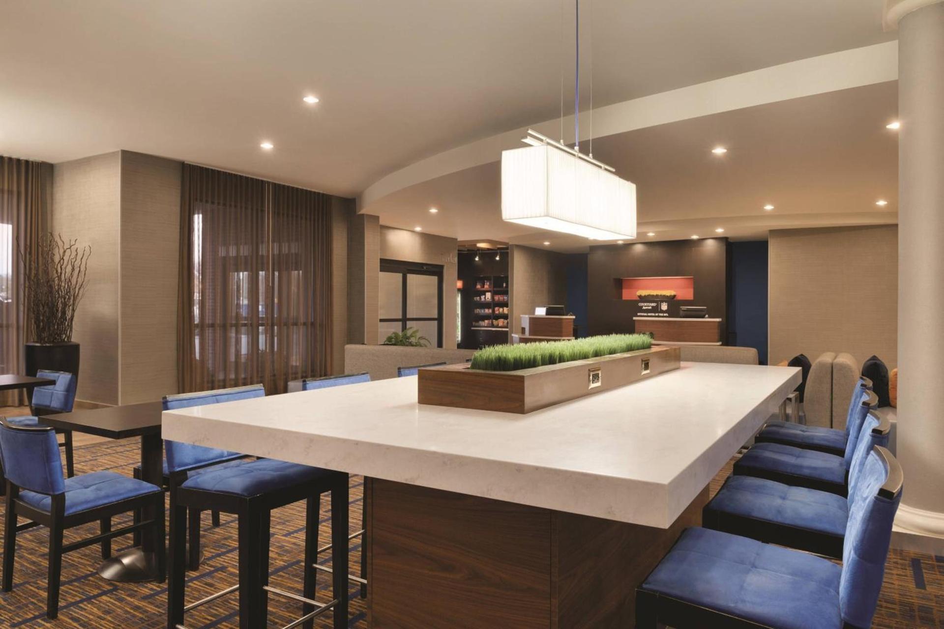 Courtyard by Marriott Salisbury photo 11