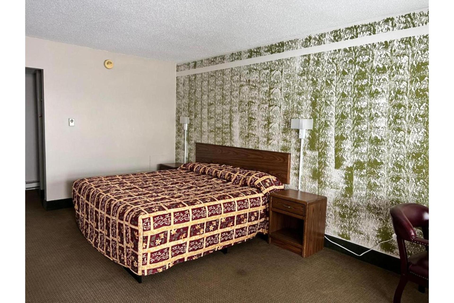 Devils Lake Inn By OYO Near Devils Lake Regional Airport photo 8