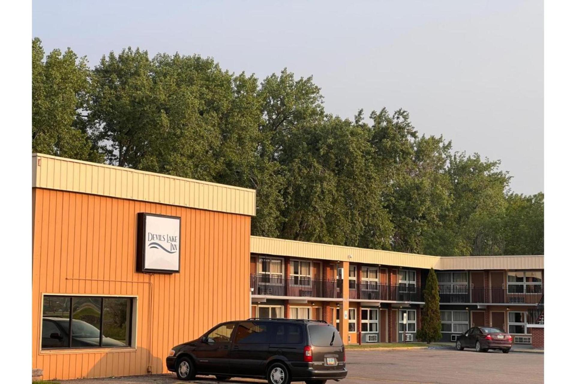 Devils Lake Inn By OYO Near Devils Lake Regional Airport photo 37