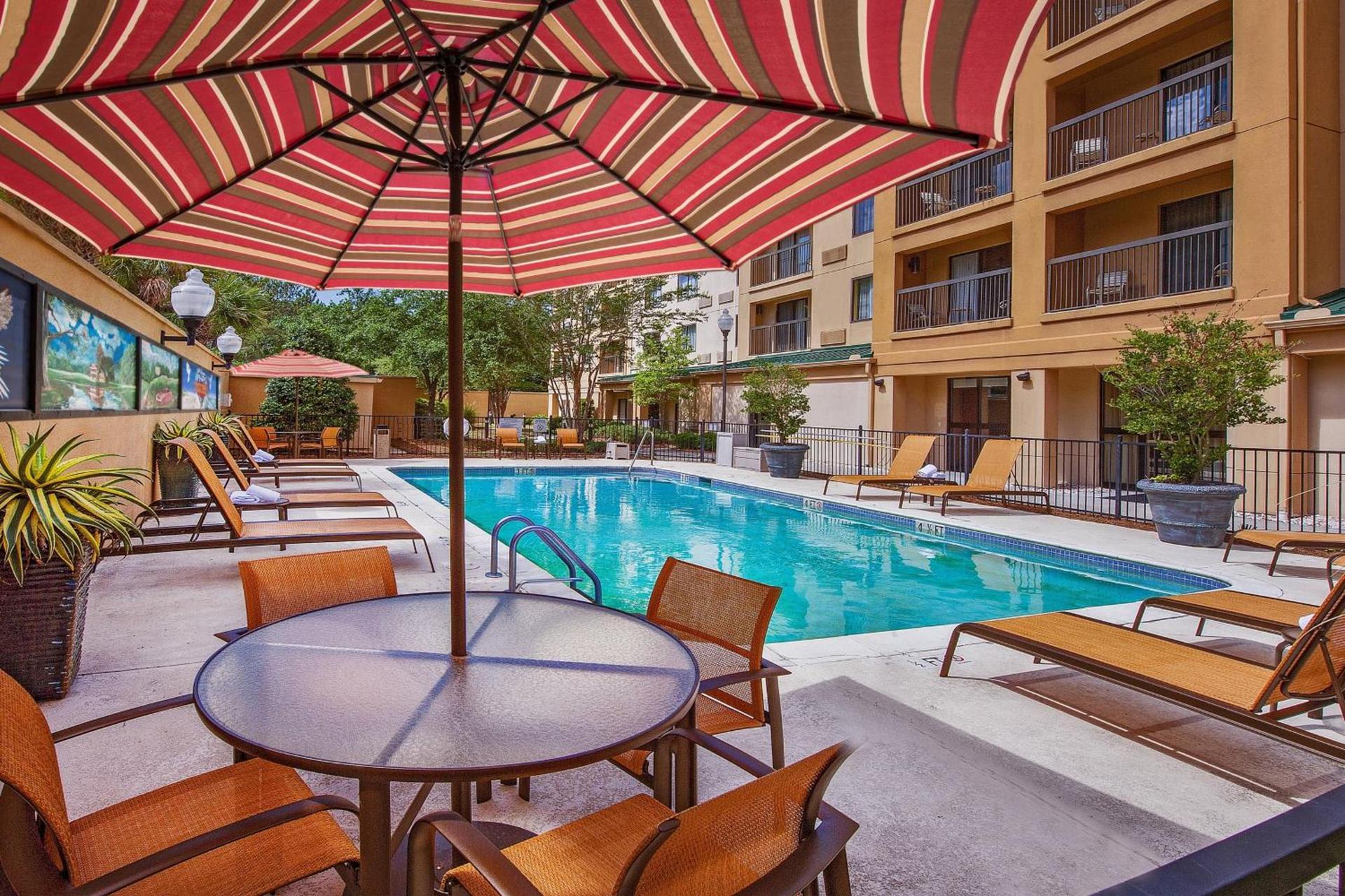 Courtyard by Marriott North Charleston Airport Coliseum photo 23
