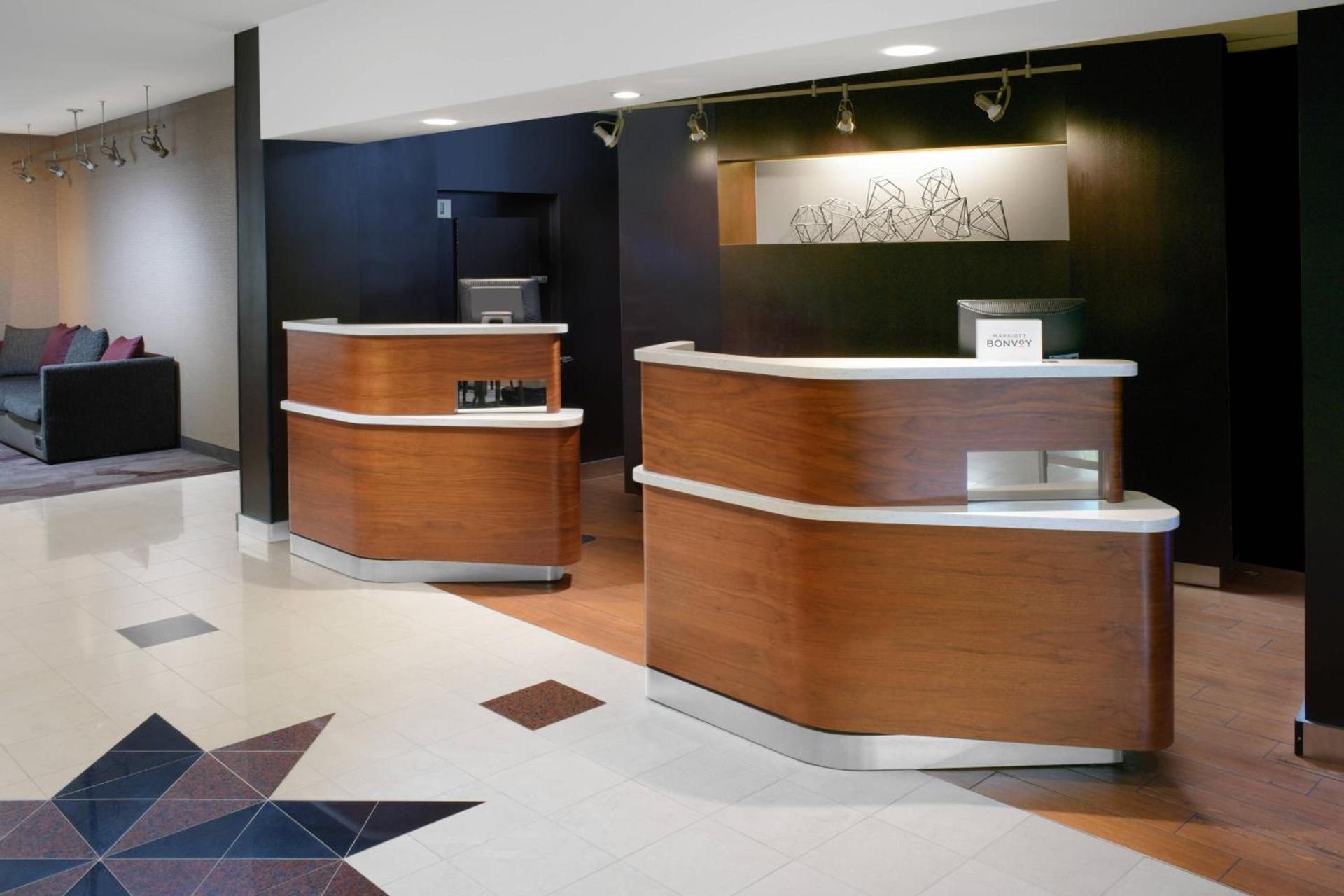 Courtyard by Marriott Dallas DFW Airport North/Irving photo 6