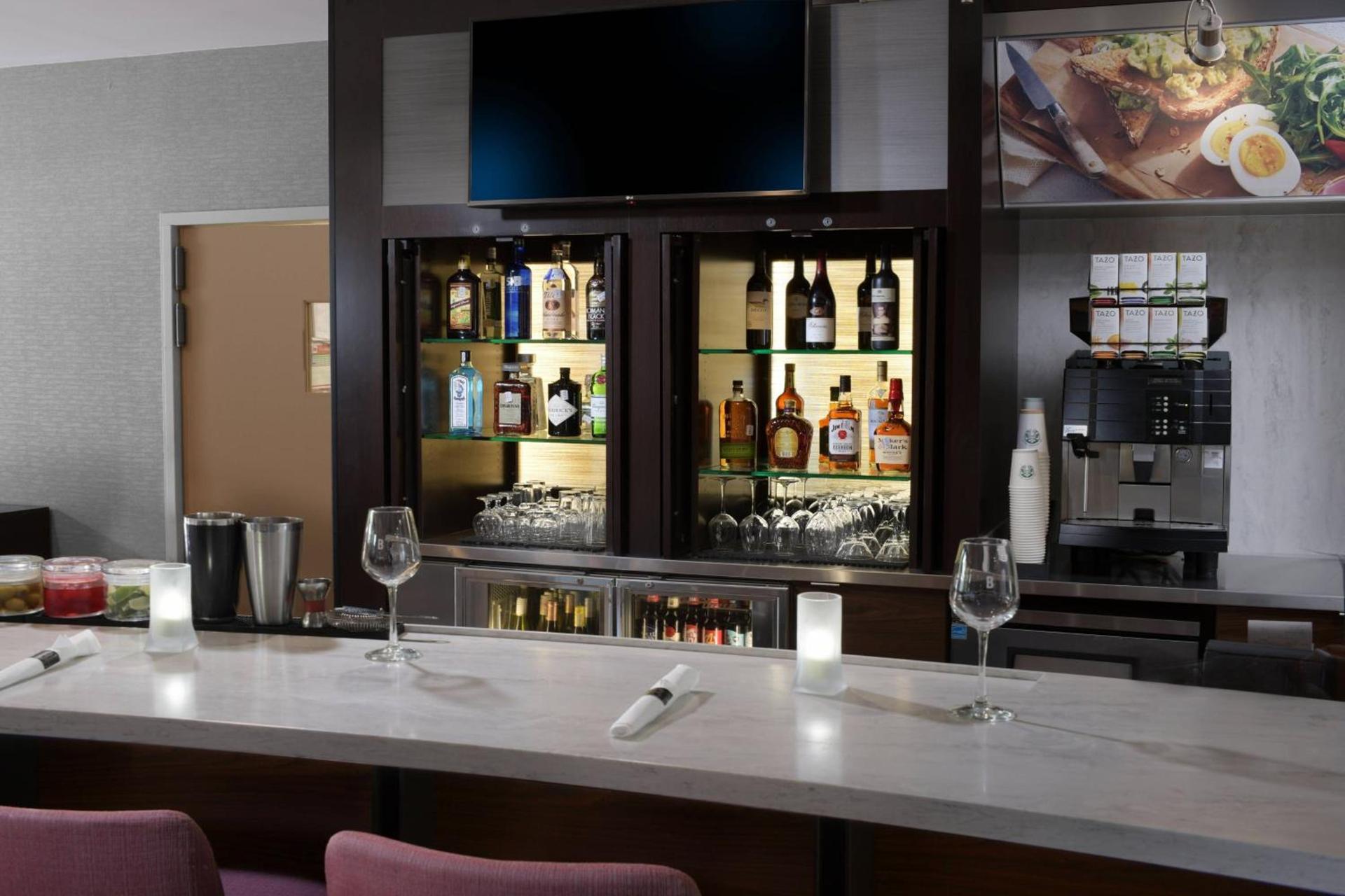 Courtyard by Marriott Dallas DFW Airport North/Irving photo 25