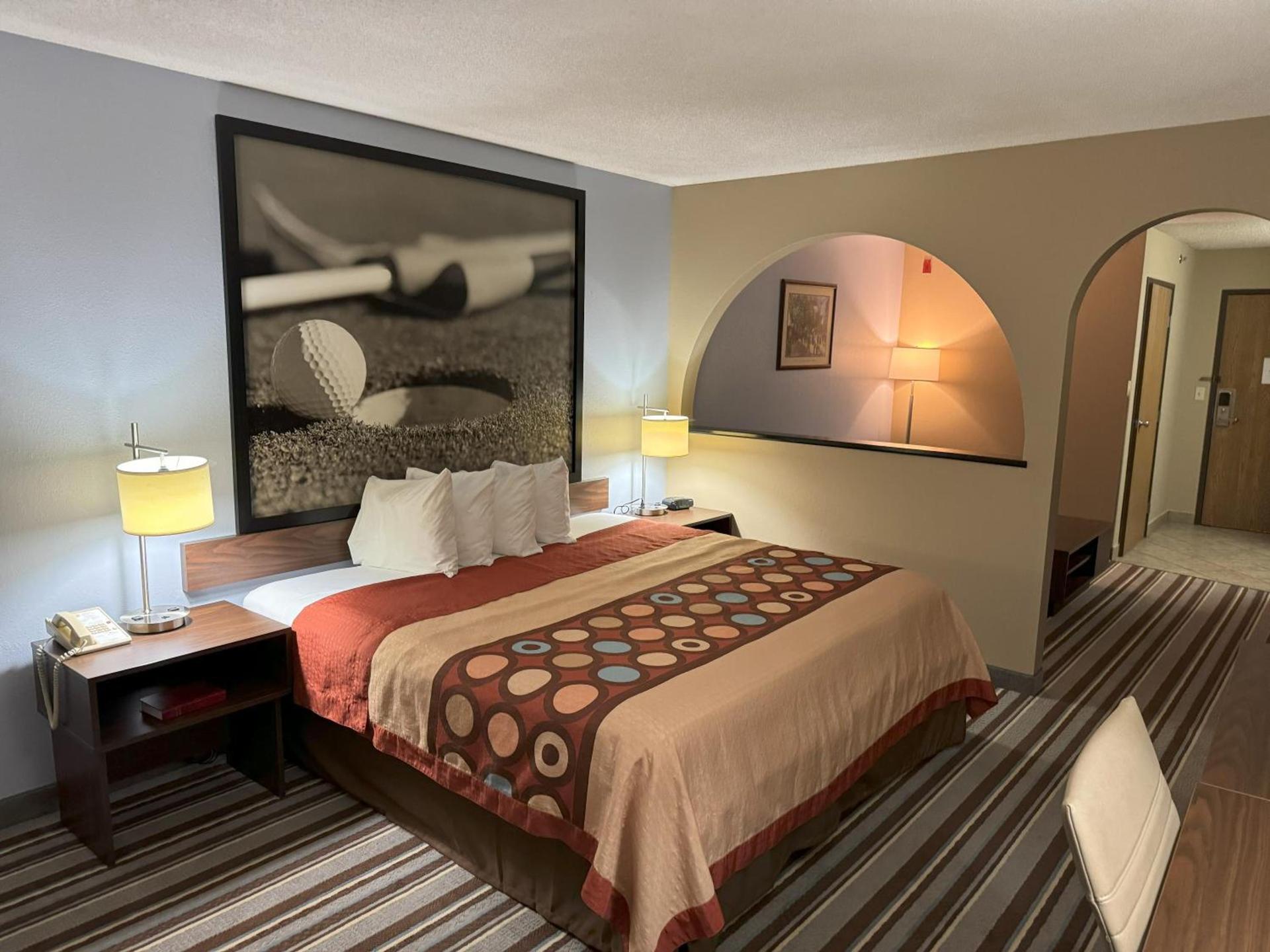 Super 8 by Wyndham Winfield-Quail Ridge Area photo 36