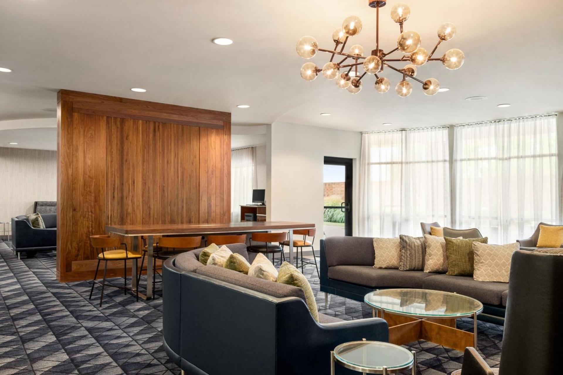 Courtyard by Marriott Columbia photo 8