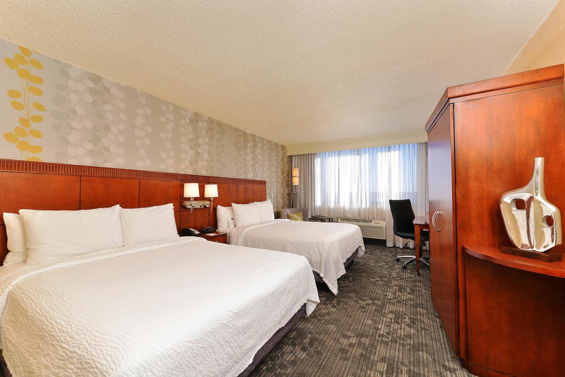 Courtyard by Marriott Denver Cherry Creek photo 8