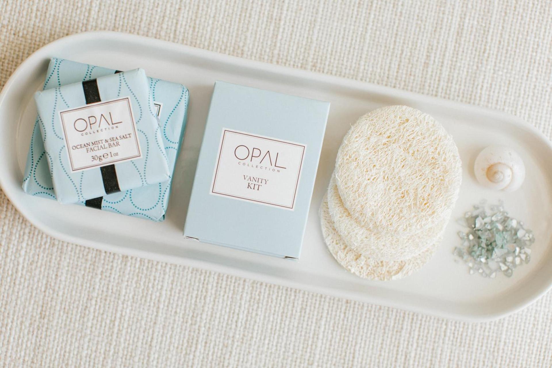 Opal Grand Oceanfront Resort & Spa photo 4