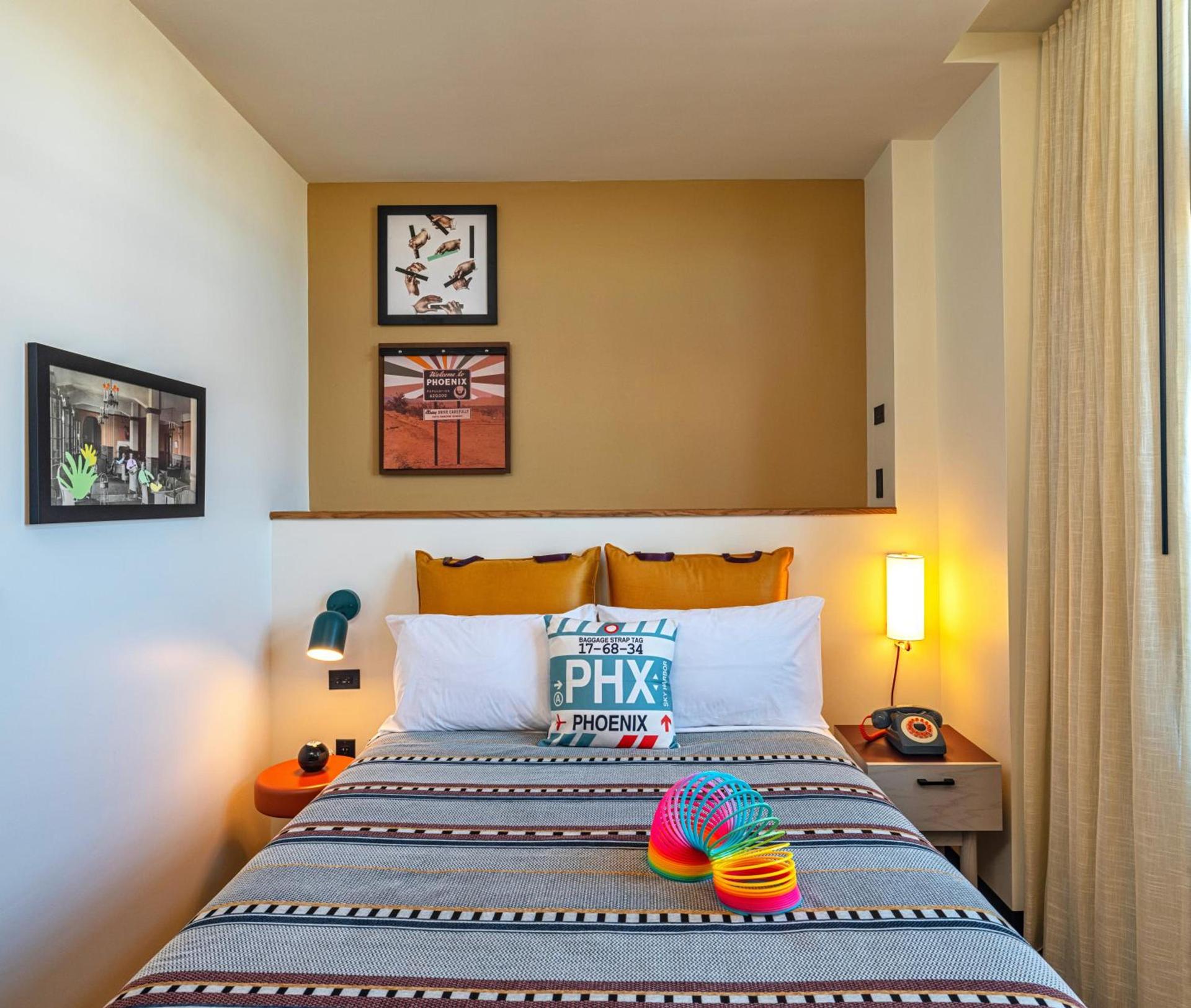 Moxy Phoenix Downtown photo 31