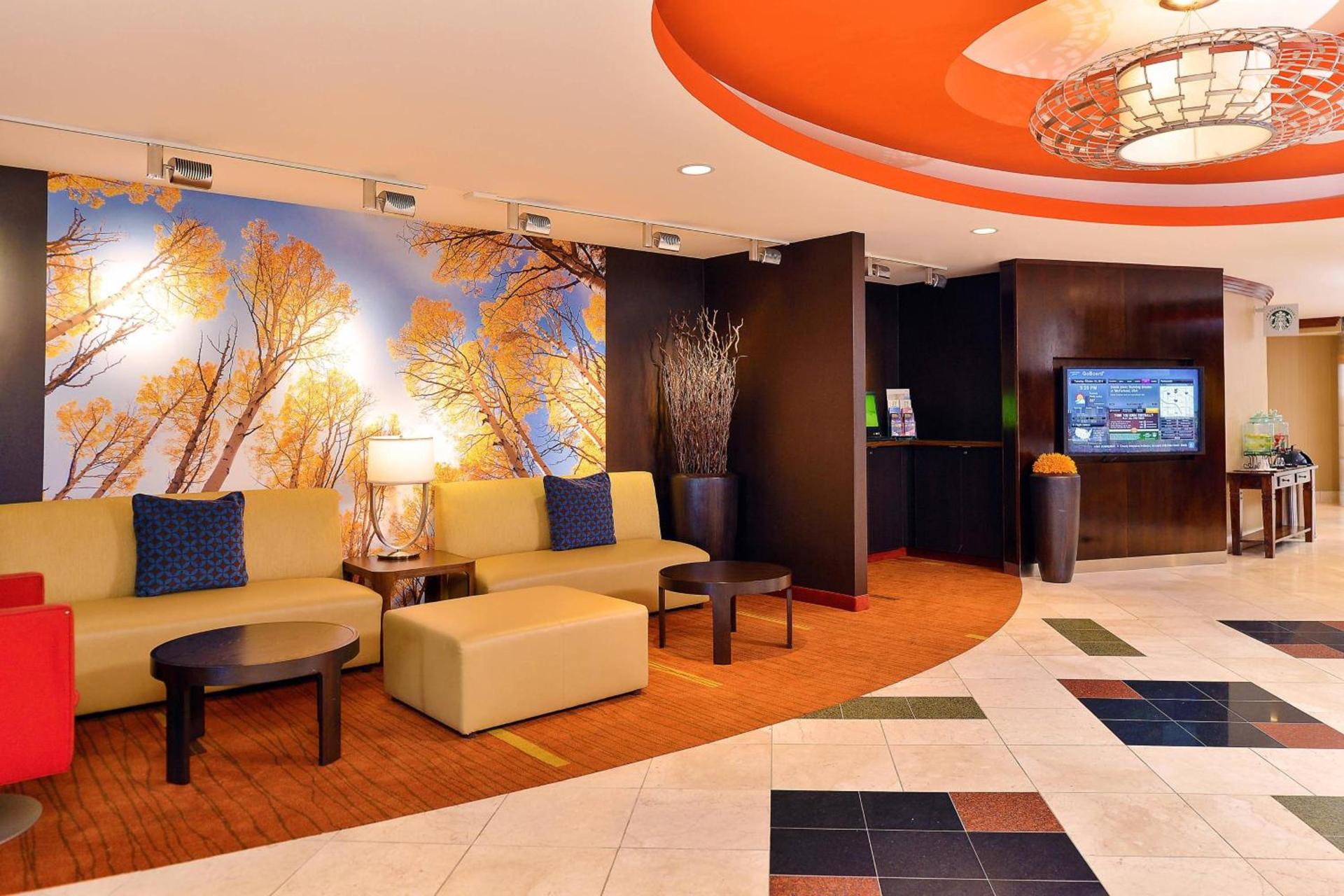 Courtyard by Marriott Denver Cherry Creek photo 6