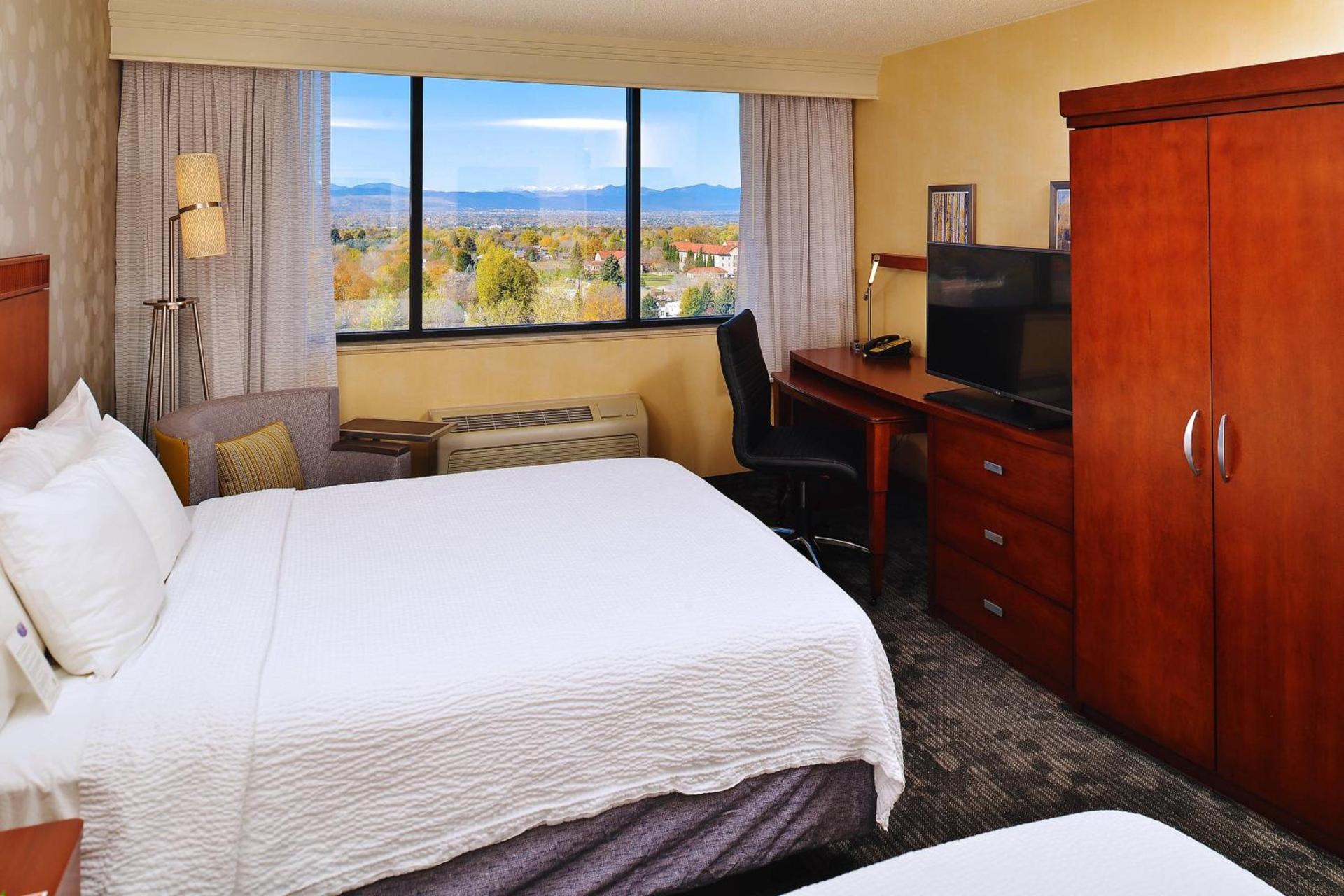 Courtyard by Marriott Denver Cherry Creek photo 10