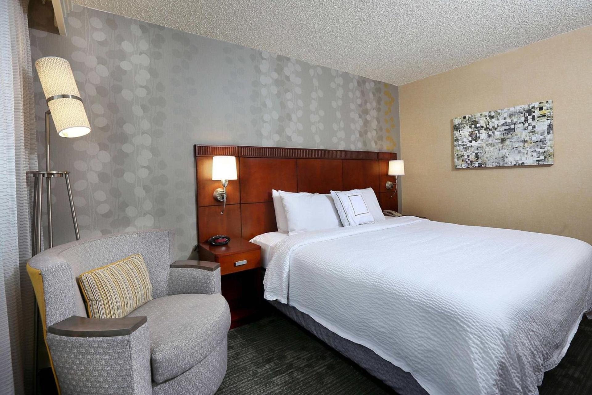 Courtyard by Marriott Denver Cherry Creek photo 15
