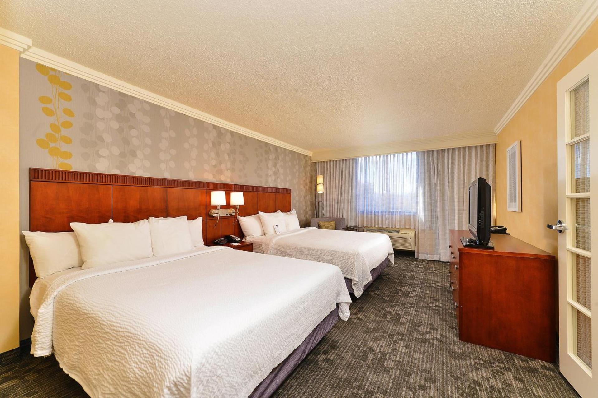 Courtyard by Marriott Denver Cherry Creek photo 18